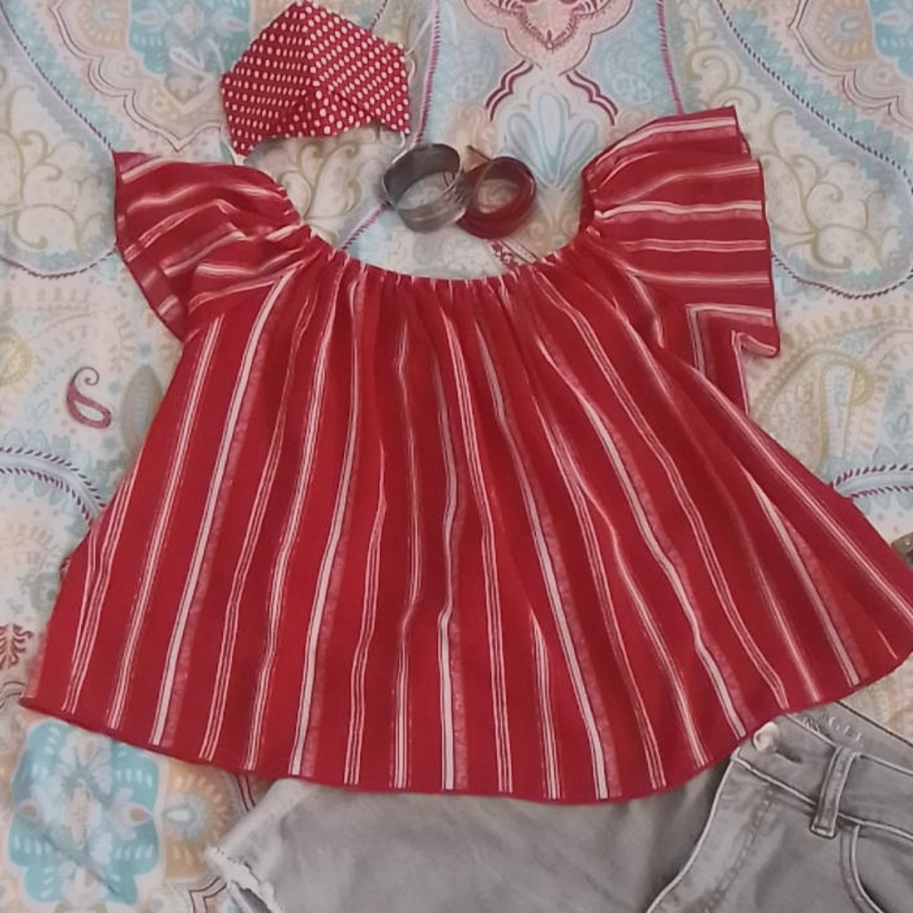 Timing Red and white off shoulder top